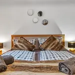 Hirsch Stadt 6 - Balkon Mit Flussblick - Parkplatz Apartman *