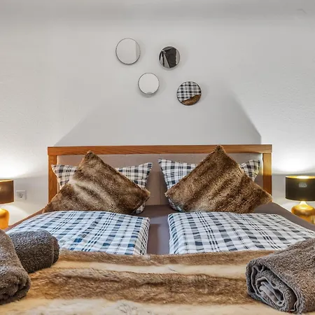 Hirsch Stadt 6 - Balkon Mit Flussblick - Parkplatz شقة *